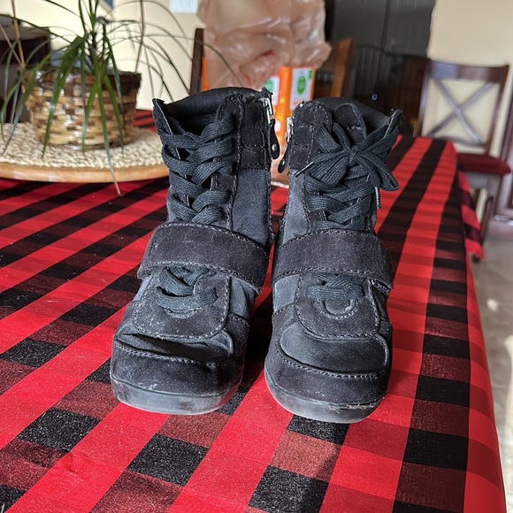 Nylon and suede wedge booties - Picture 5 of 6